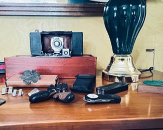 Variety of Military metals, ranks etc 