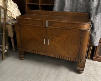 Oak sideboard 