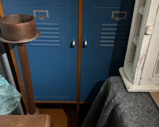 locker