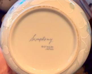 Otagiri Japan “Symphony” collection vase