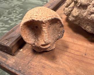  Ancient stone human head effigy sculpture, possibly of Pre-Columbian or Native American origin. $300/OBO