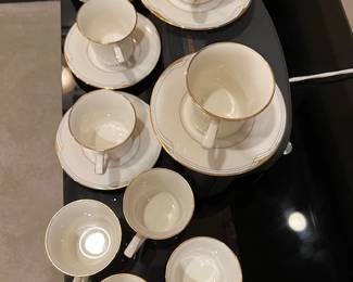 Noritake - Golden Cove coffee cups/saucers