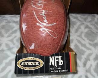 Walter Peyton signed football
