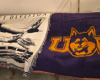 Boeing 747-767 woven throw, Biederlack UW fleece throw 