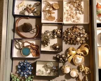 Vintage Xmas ornaments, costume jewelry  including rhinestones, cufflinks 