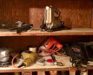 Power tools: Black & Decker drills & belt sander, old Craftsman jig saw