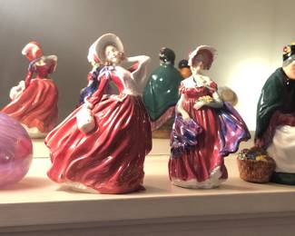 Royal Doulton figurines, Mt. St. Helens ash glass oil lamp