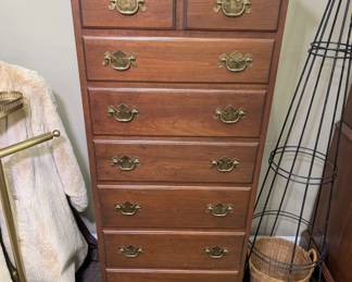 Henkel Harris Lingerie Chest