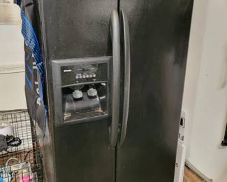 Kenmore side by side refrigerator freezer