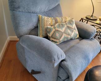 Rocker recliner