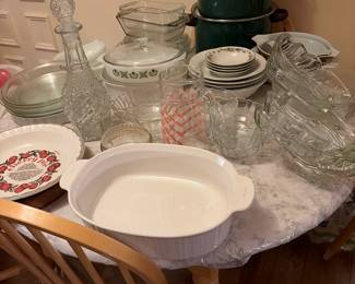 Corningware  Pyrex  pots 