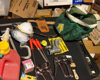 A table of tools 
