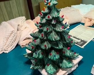 Ceramic Christmas tree 