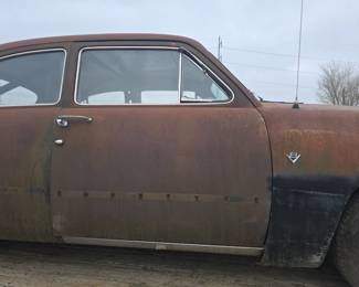 auctioncompanykc.com