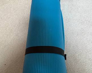 Blue Yoga Mat with Straps