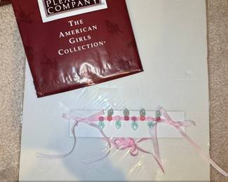 Pleasant Company The American Girls Collection Doll Accessory Kirstens Flower Garland