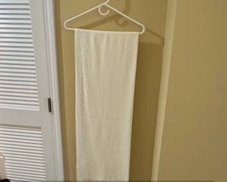 Embellished Cream Pashmina Shawl with Fringe