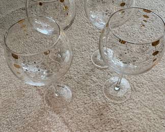Villeroy Boch Naif Set of Wine Glasses