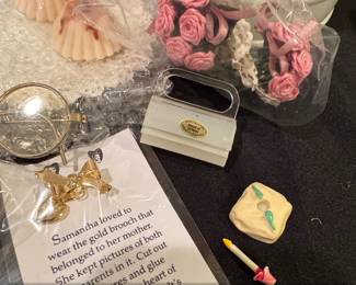 The American Girls Collection Samanthas Meet Accessories fifth image