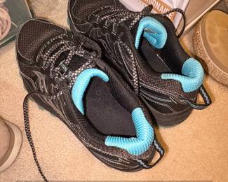 Assorted Womens Athletic and Casual Shoes fourth image