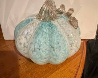 Glitzhome Hand Blown Glass Pumpkin