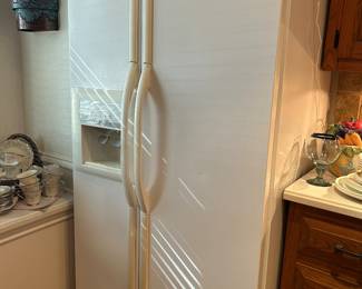 USA-made fridge/freezer - works like a charm of course!