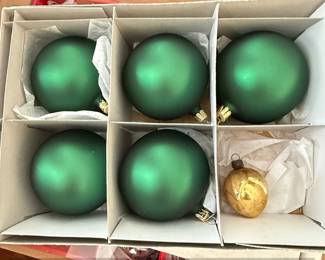 Vintage Frosted Emerald Green Christmas Ornaments with Gold Acorn Ornament