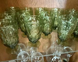 Vintage Seneca Driftwood Avocado Green Glassware Set