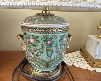 Vintage Chinoiserie Porcelain Rose Lamp second image