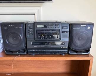 Sony CFD CD Radio CassetteCorder