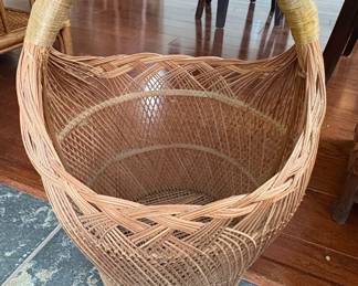 Vintage Rattan Wicker Picnic Basket with Handle