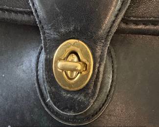 Coach Black Leather Willis Turnlock Shoulder Bag second image