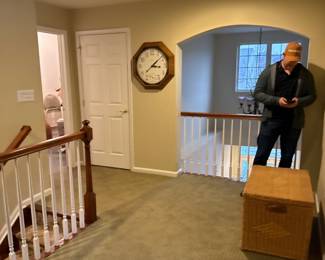 20Jan 10 2026 07 07pmbhug