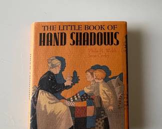 The Little Book of Hand Shadows Running Press Miniature Edition