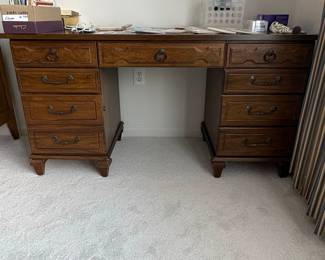 Vintage Drexel Heritage Executive Desk