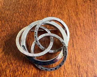 Vintage Interlocking Ring Brooch