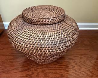 Vintage Woven Rattan Ginger Jar Basket