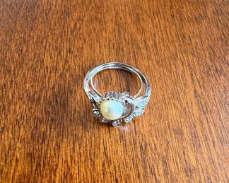 Vintage Pearl and Rhinestone Ring