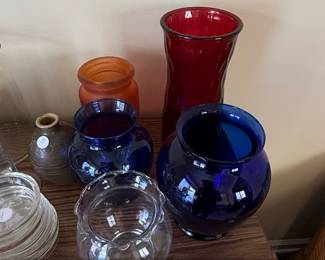Assorted Vintage Glass Vases and Small Ceramic Pot, including Indiana Glass