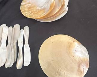 Mother of Pearl Shell Caviar Plates and Butter Knives Set second image