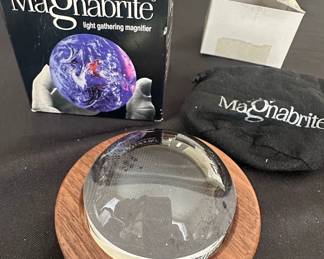 Magnabrite Light Gathering Magnifier with Wooden Stand