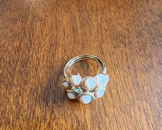 Vintage Pink Conch Shell and Sterling Silver Cluster Ring