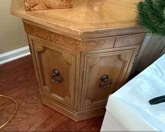 Mid th Century Burl Walnut Cabinet End Table