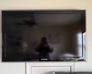 Samsung Flat Screen Television