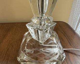 Cut Crystal Urn Table Lamp third image
