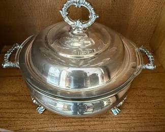 FB Rogers Silver Co. Silver Plated Covered Casserole Dish with Pyrex Insert second image