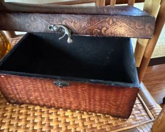 Vintage Decorative Wooden Trinket Box second image