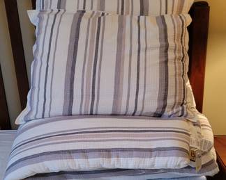 UGH comforter and matching pillow cases