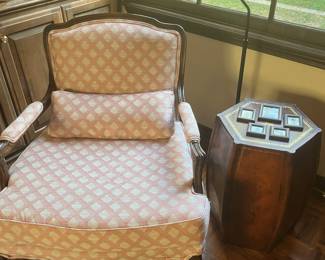 Closer look of the chairs