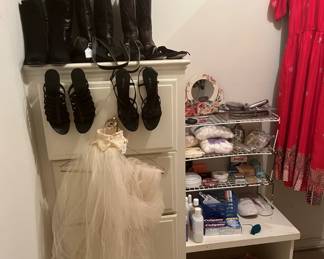 Ladies boots and accessories 